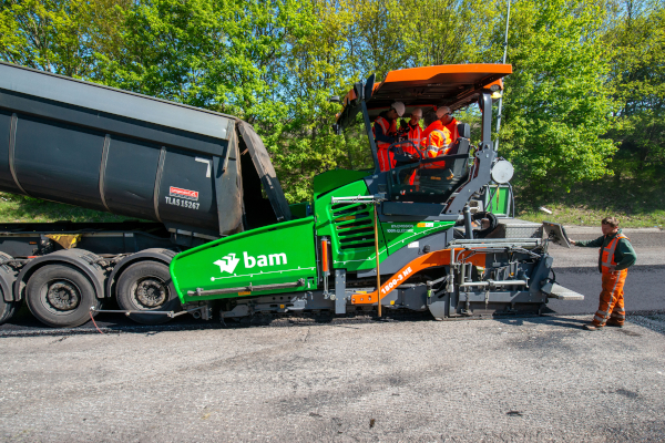 BAM: eerste bouwmachine met waterstofverbrandingsmotor