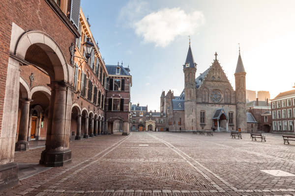 Renovatie Binnenhof vertraagd