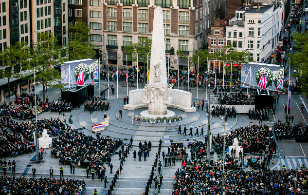 Onderhoudsbeurt onttrekt Monument op de Dam aan het zicht