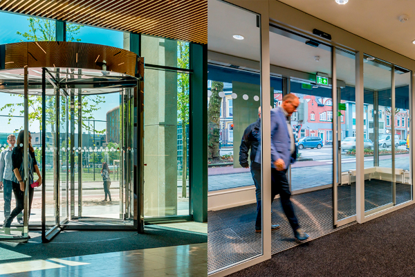 Tourniquetdeur of schuifdeur: waar moet u rekening mee houden?