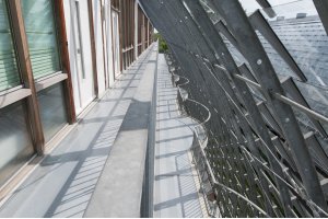 Galerijvloeren flats snel en mooi gerenoveerd met Sigmafloor