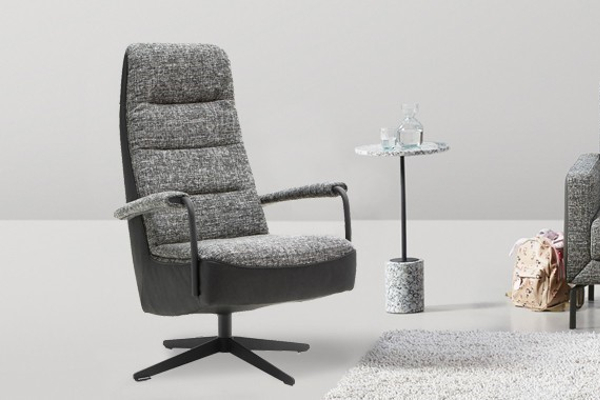 Waarom iedereen een draaifauteuil in zijn woonkamer zou moeten hebben