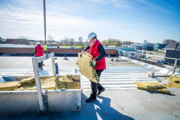 Renewi en ROCKWOOL vernieuwen samenwerking Rockcycle®